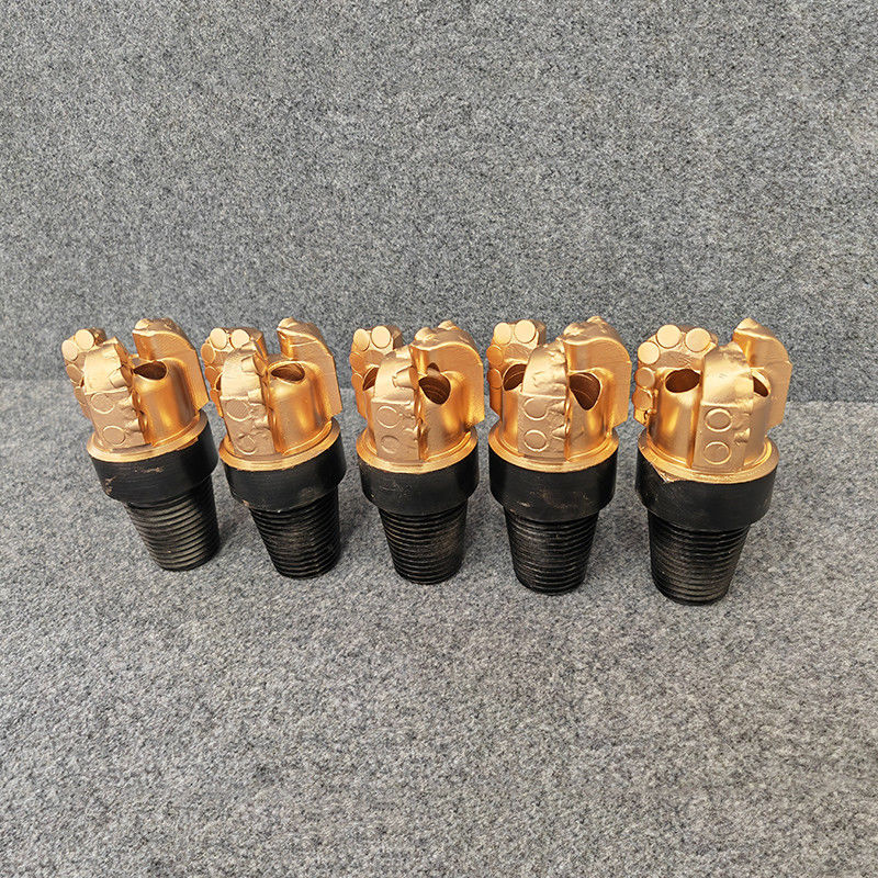 4 3/4 (120.6mm) 강철 몸 물 우물 PDC 비트 API 연결과 함께 가이드 구조