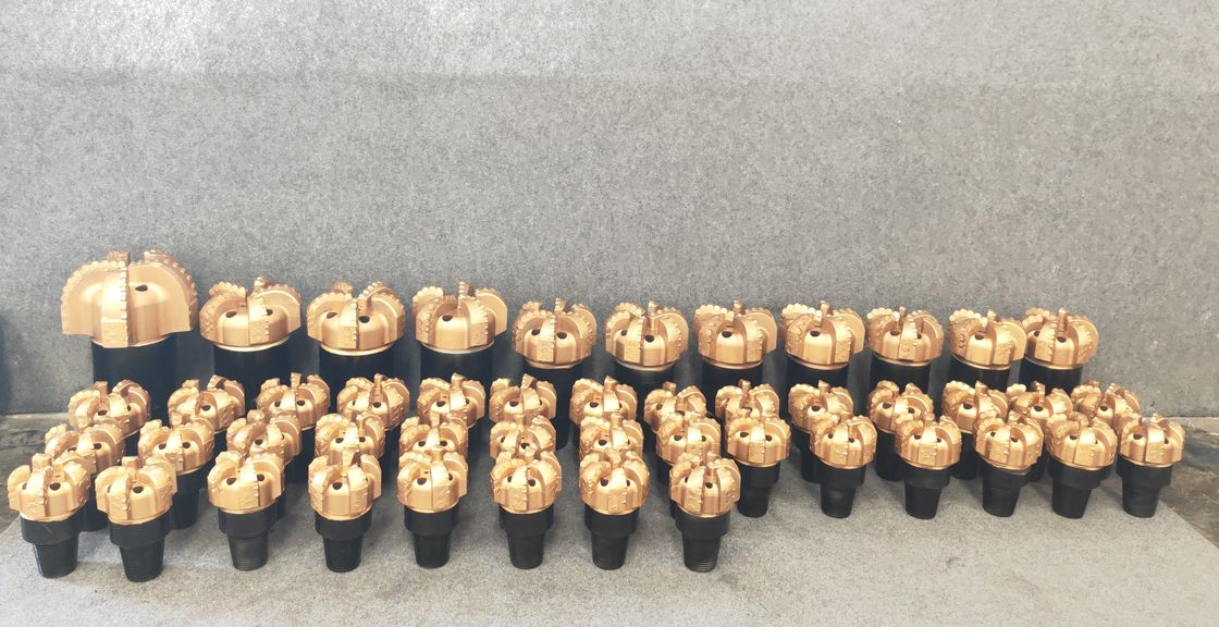 핫 판매 152mm PDC 컷어 비트 드래그 비트 코어 드릴 비트 광산 광산 기계 부품