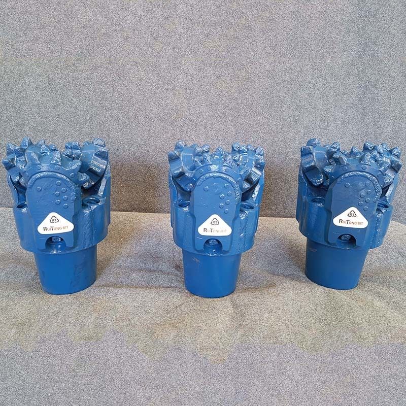 12 1/4 인치 밀 치아 트리콘 드릴 비트 중간 단단한 형식